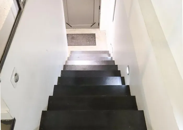 Delpech -maison De 117 M Hyper-centre *